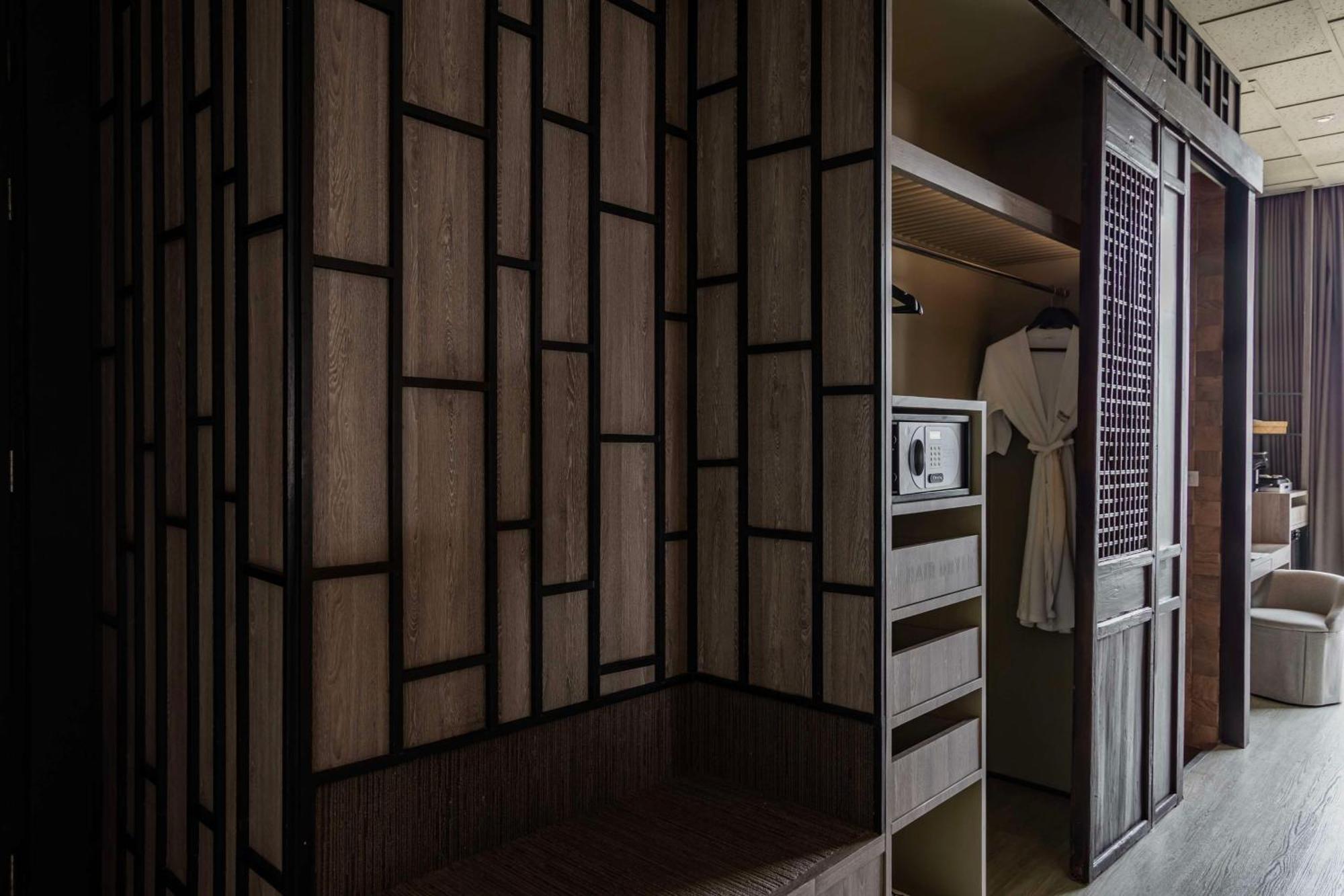 Siam@siam, Design 5*